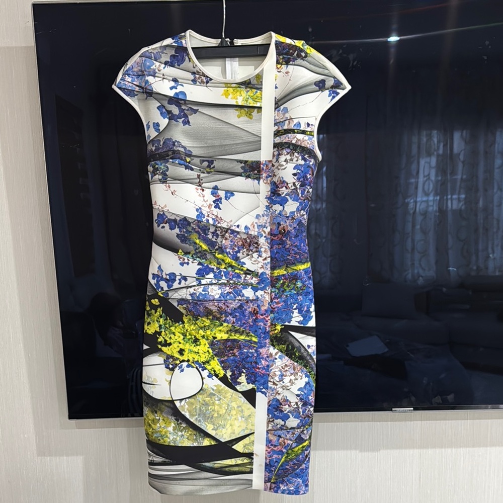 Yellow and Green Sheath Mini Dress with Cap Sleeves for Cocktail - Picture 1 of 1